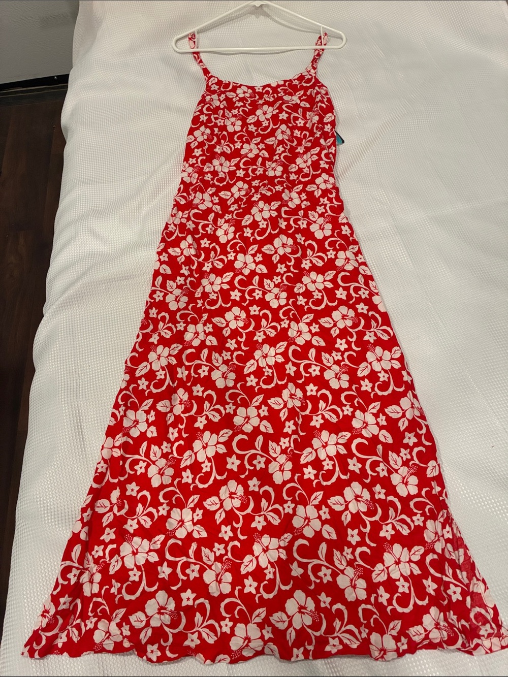 Hawaiian summer dress cruise party summer fun floral print barbecue